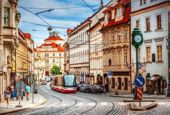 

Laeacco Modern City Town Street Bus Buildings Scenic Photographic Backgrounds Photocall Photography Backdrops For Photo Studio