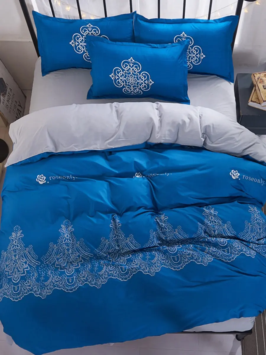 

4 Pcs Duvet Cover Fashion Floral Pattern Comfy Bed Set