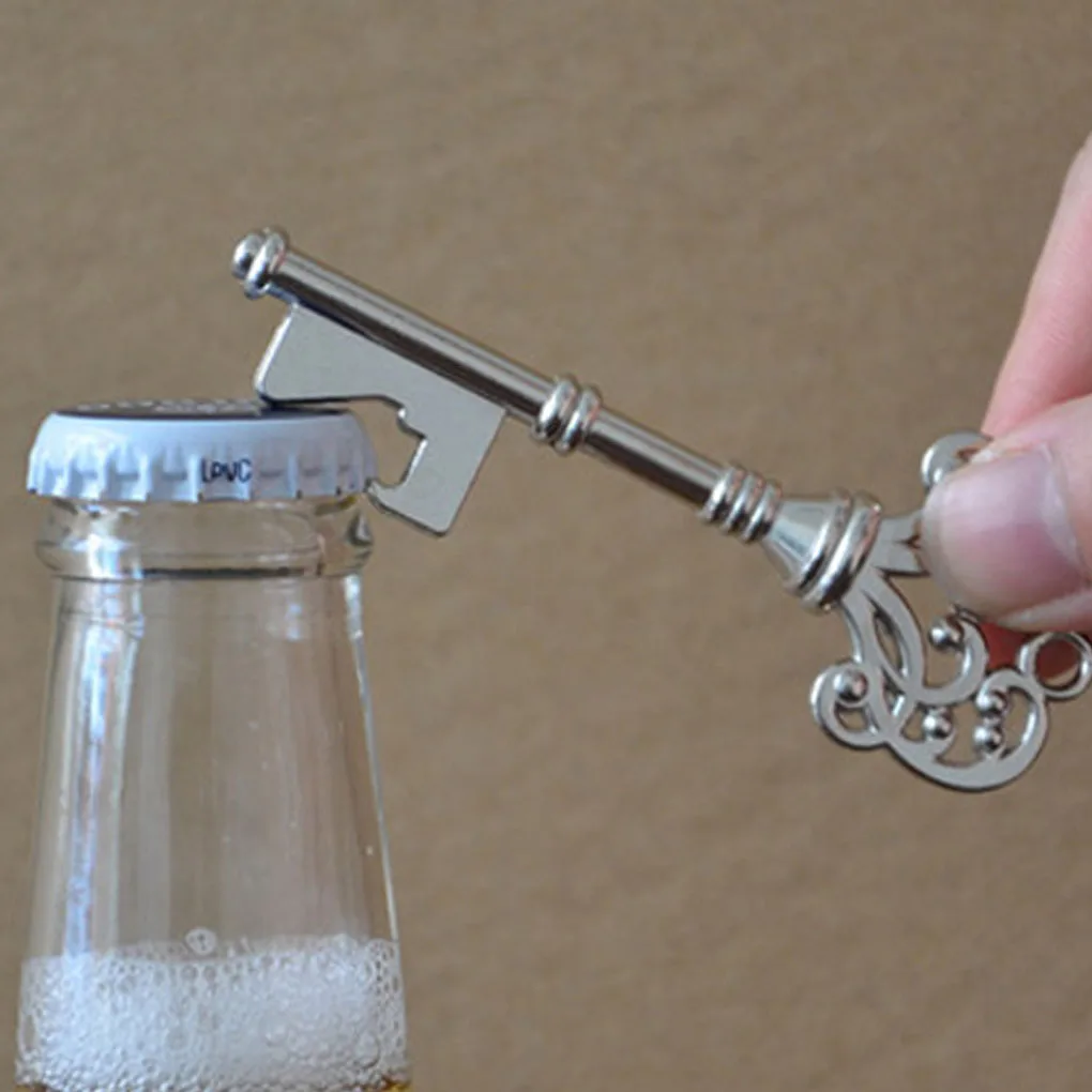 

Retro Metal Portable Key Beer Bottle Opener Ring Bar Hangings Keychain for Wedding Party Color Random