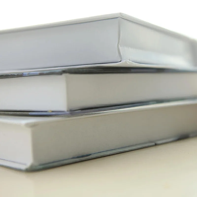 بسيطة الديكور خزانة التصوير منزل جديد الحلي الدعائم محاكاة دراسة كتاب وهمية كتاب صندوق كتب العفن ترسل عشوائي