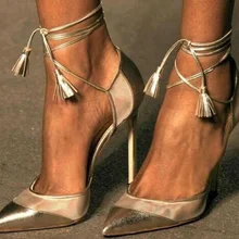 Туфли-лодочки цвета шампанского Женская обувь женские модельные туфли с острым носком, на шнуровке, в стиле пэчворк свадебные туфли-лодочки для невесты с вырезами и кисточками размера плюс
