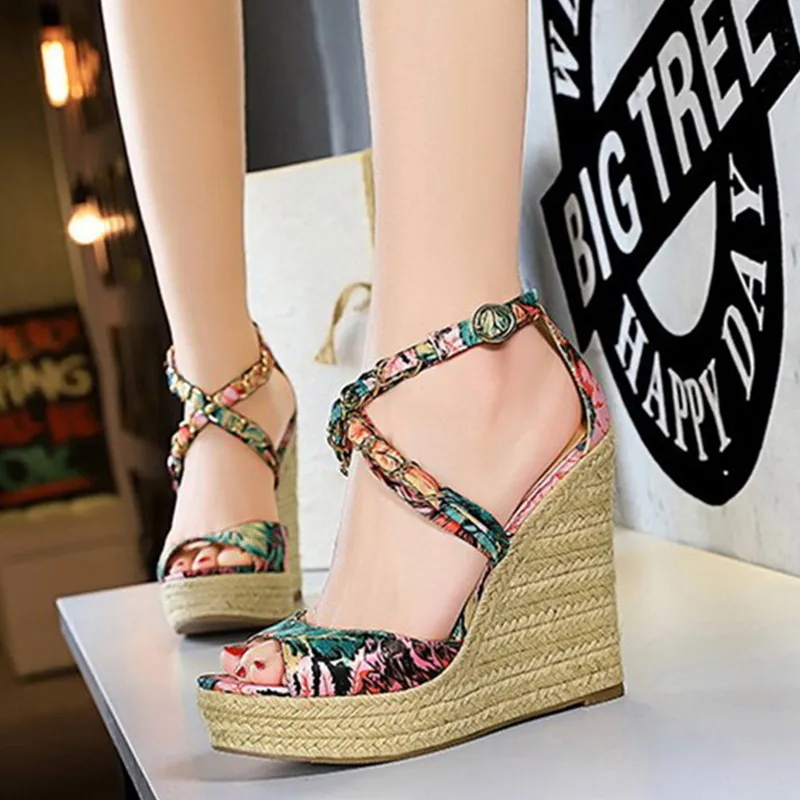 

Bohemia Sandals Women Printing Platform Sandals Women Wedges High Heel Sandals Women Straw Sandals Ladies