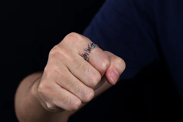 4716800566_1181238896