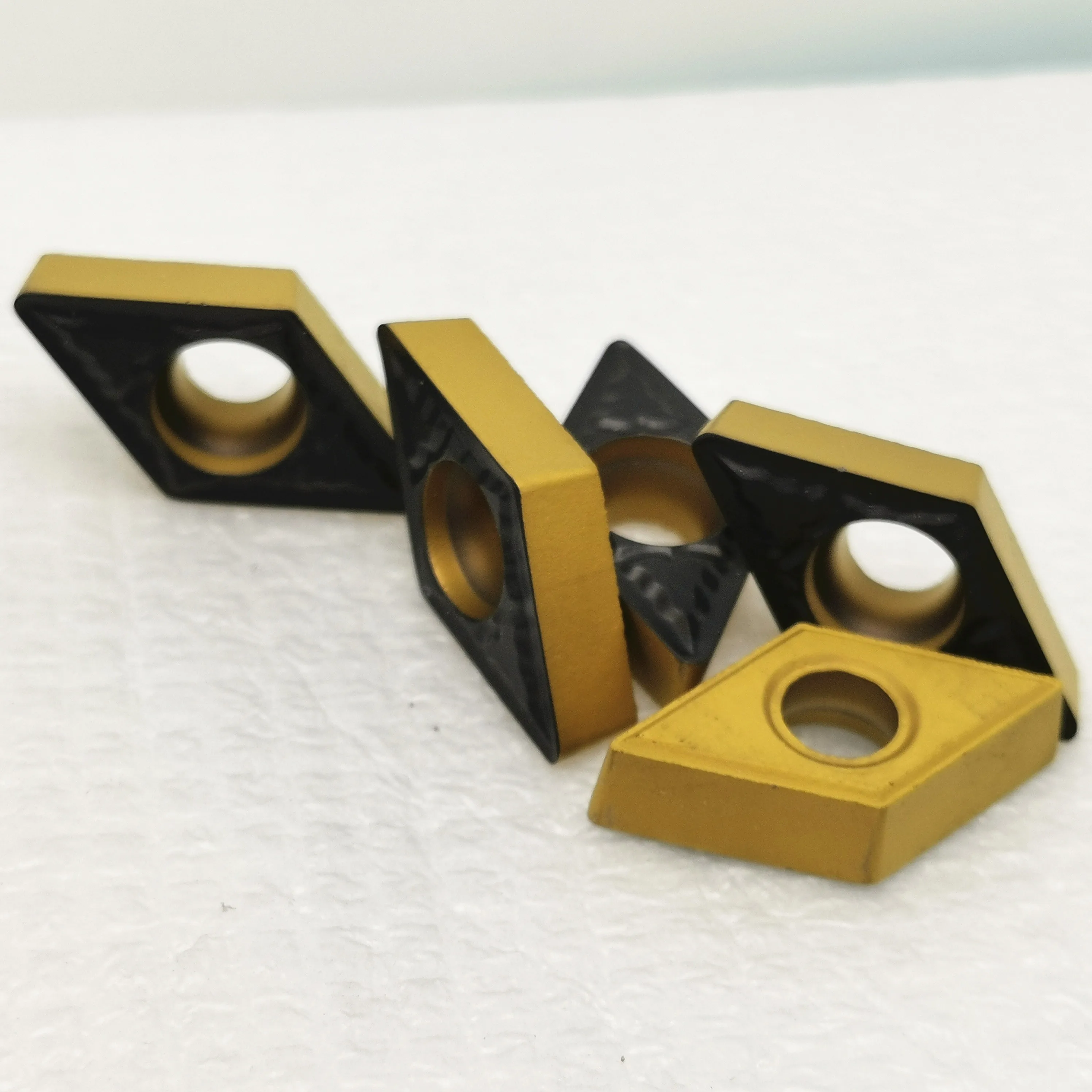 10PCS DCMT11T308 PM 4225 Carbide Insert Turning Tool Turning Milling Cutter CNC Cutting Tool Slot Cutting end milling cutter