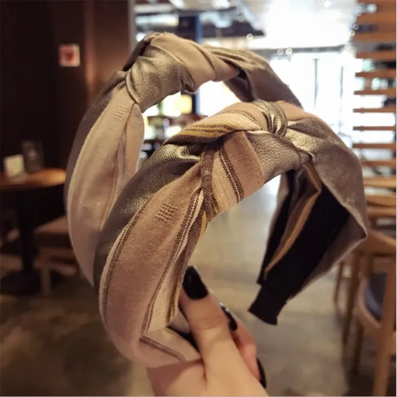 

Fine hair accessories PU imitation leather contrast color cross lattice middle knot wide side hairband headband headdress women