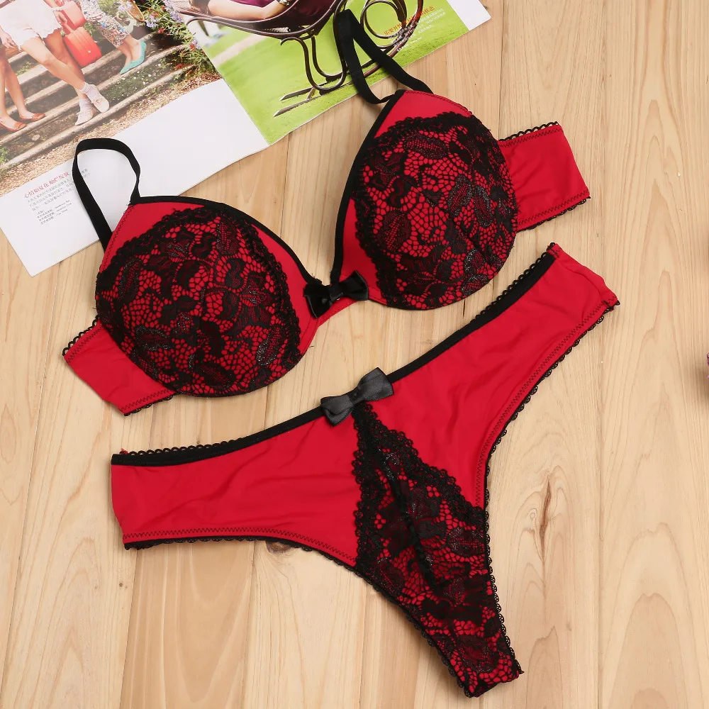 New Sexy Seamless Bra And Thong Set Underwear Women Satin Lace Push Up Bras Bikini Lingerie Set