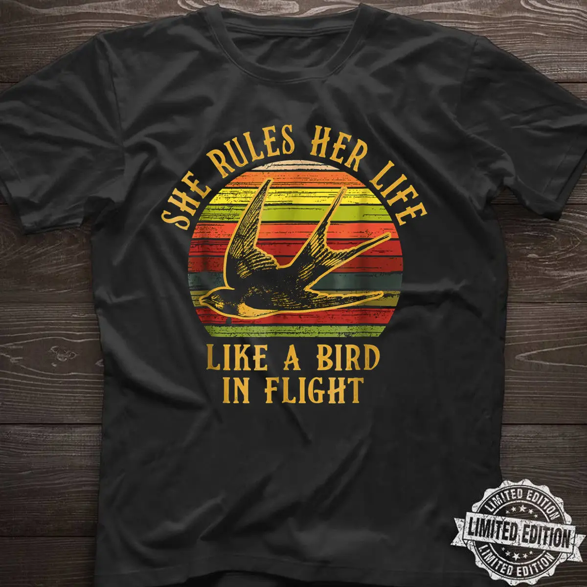 Футболка с героями мультфильмов Stevie Nicks She Rules Her Life Like A Bird Black мужская и женская