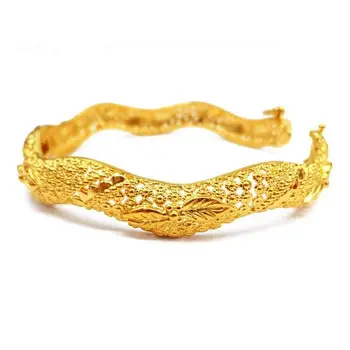

Chic Curve Bangle Yellow Gold Filled Leaves Patttern Bracelets Women Fashion Jewelry Gift
