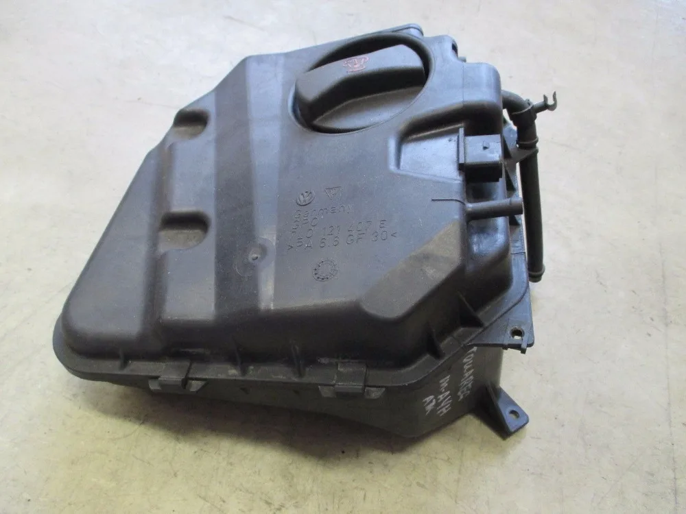 TAUTOY Engine Coolant Reservoir Tank With Cap - Fits 2007-2015 Audi Q7 & 2004-2010 VW Touareg