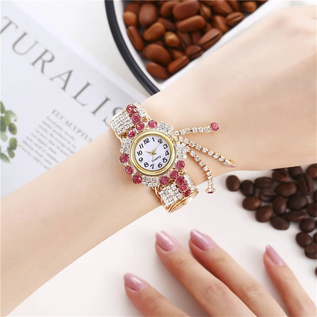 

Khorasan Alloy Fashion Watch Creative Fringe Quartz Bracelet Watch models Kh080