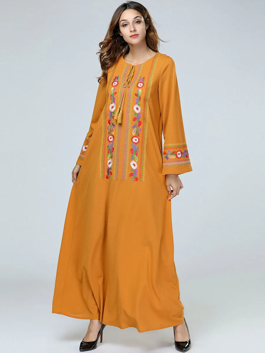 

Muslim Dress Evening Vintage Ethnic Geometric Floral Embroidery Abaya Women Long Dress Elegant Muslim Dubai Arab