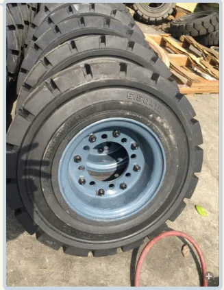 1 Tire K Pattern for 7.00 Rim Width 250-15 Sentry Tire Solid Forklift Tires 