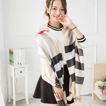 Xale Tartan Kwasten Burderry Spain Euro Foulard Femme Hiver Bandanas Cachecol Inverno Poncho and Capes Women Winter Pompom Scarf