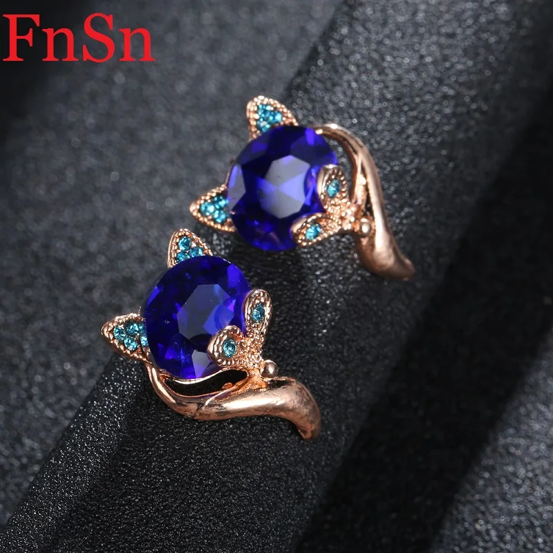 Stud Earrings (1)