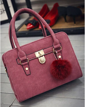 

European and American fashion new handbags quality matte pu fur ball shaped package minimalist fashion women bag retro Briefcase