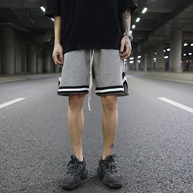 Мужские шорты Высокое уличное свободное Висячие спортивные шорты тренд мужские Индивидуальные повседневные спортивные штаны Лето Европа и США