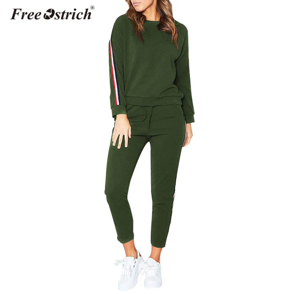 Женский спортивный костюм Free Ostrich комплект из двух предметов топ и штаны с