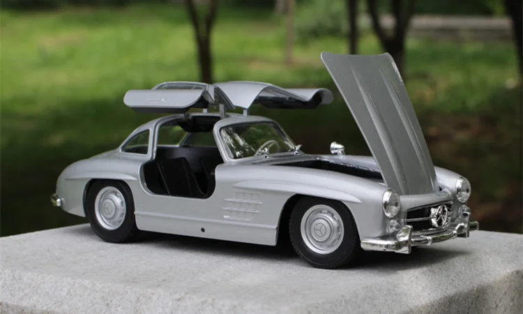 Реалистичный изысканный 1/24 классический benz 300 SL литья под давлением из металлического сплава Модель автомобиля коллекционная игрушка подарок