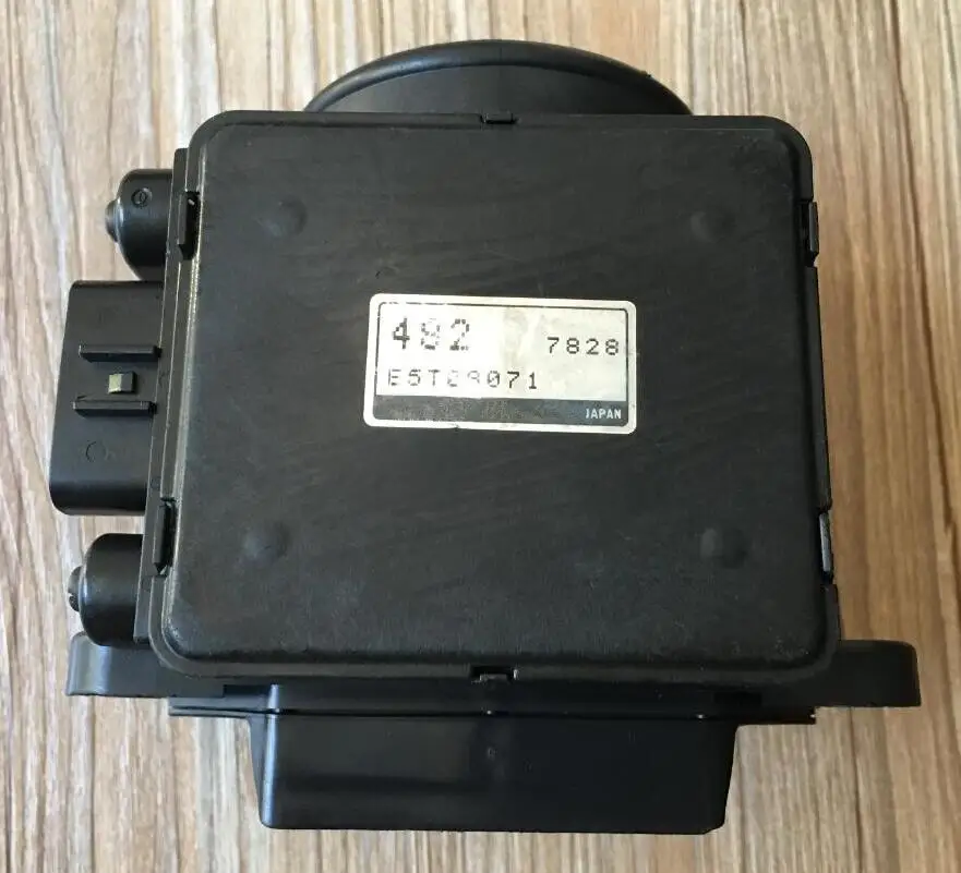 E5t08071 mitsubishi pajero