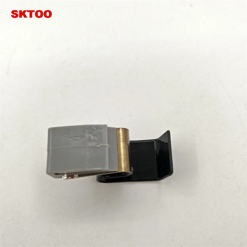STKOO газовый топливный бак крышка пружинный зажим для Mitsubishi Montero Outlander Lancer Eclipse Galant