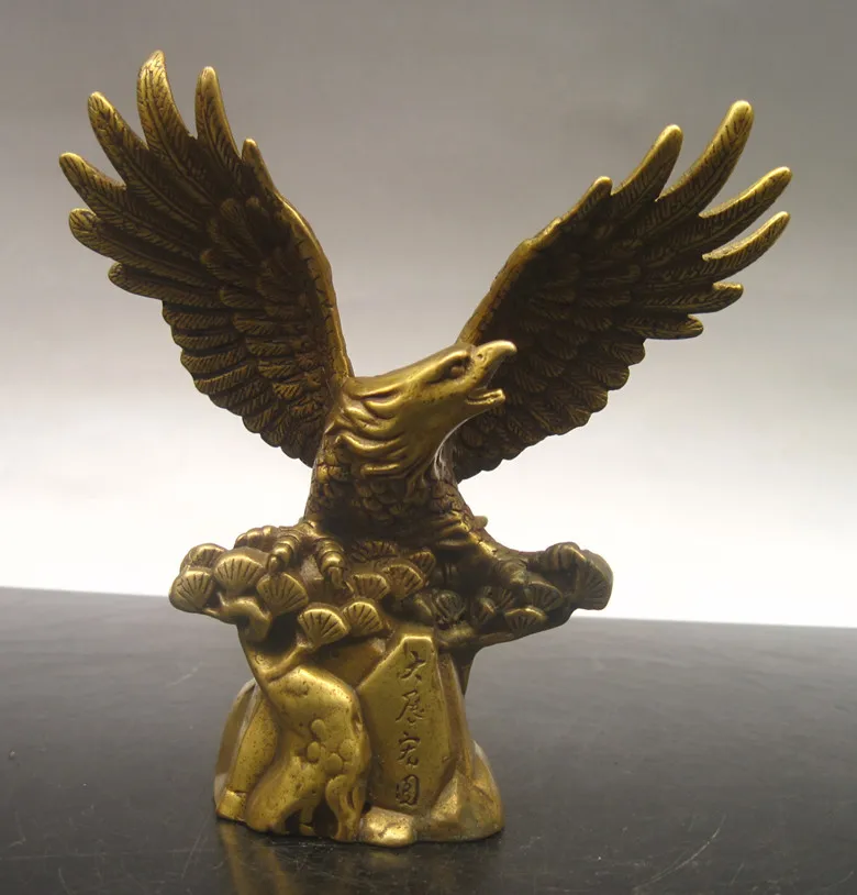 wholesale bronze factory Copper eagle decoration soar crafts at homein