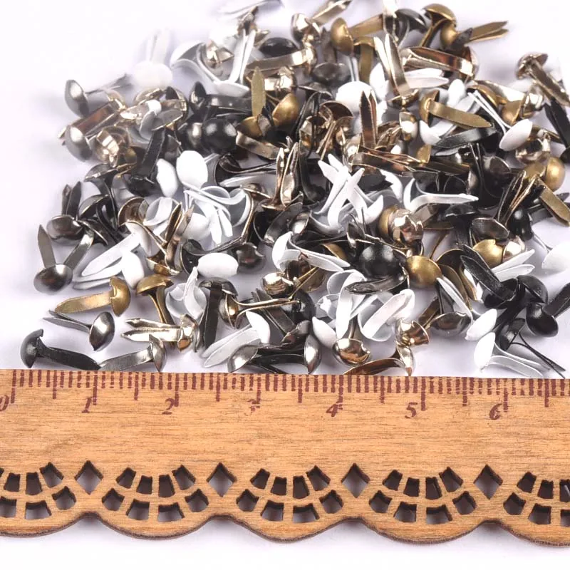 Description Picture 5 of item100PCs mixed Round vintge Brad Scrapbooking Embellishment Fastener Brads Metal Crafts For Diy handicrafts Decoration CP2147