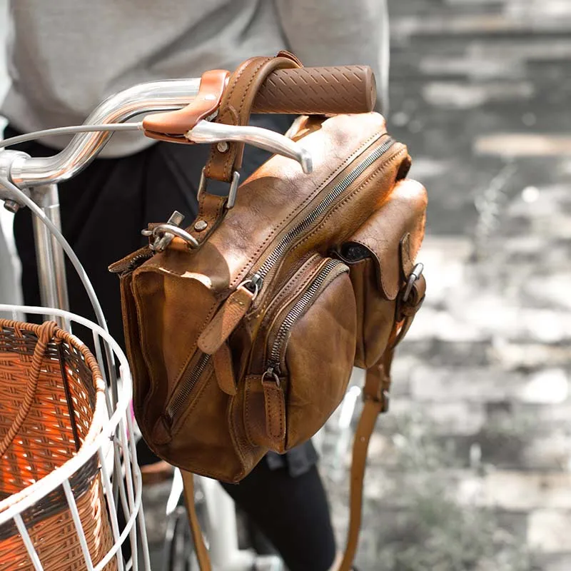 The first layer of leather messenger bag casual soft leather diagonal bag retro handbag