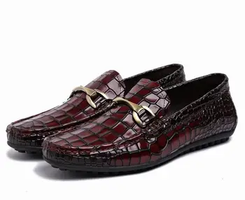 

Spring Men's Embosed Patent Genuine Leather loafer slip- on Dress Casual Stone Pattern Gradient Flats Loafer Moccasin Gommino