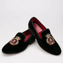 Стиль бархатные мужские туфли с ручной стежок, вышивка Лоферы для женщин мужская повседневная обувь