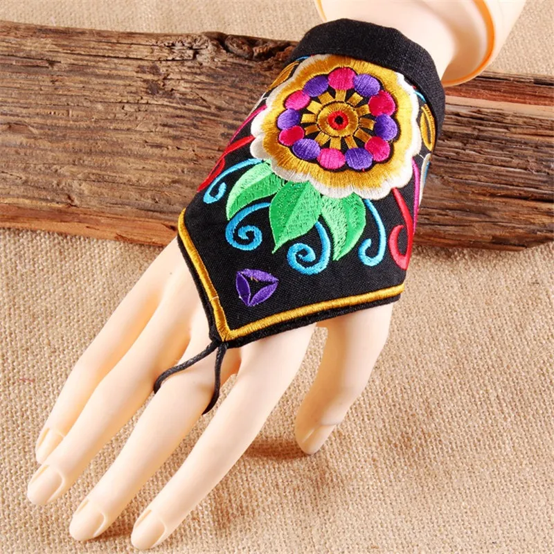 Этнические ветра вышивка цветок перчатки без пальцев Модные Джокер браслет украшения для танцоров для женщин 06
