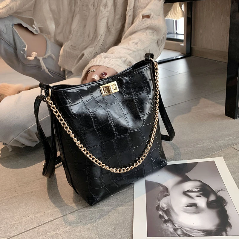 

Vintage Casual Bucket Chain Handbag Women Shoulder Messenger Bag Lady Clutch Crossbody Bag Stone Famous Designer Small Women Bag