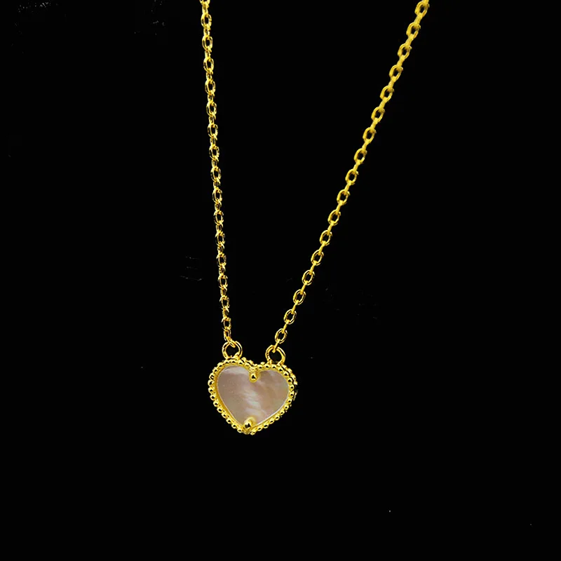 Новые высококачественные Мода Сердце золотистого цвета кулон ожерелье для женщин четыре цвета