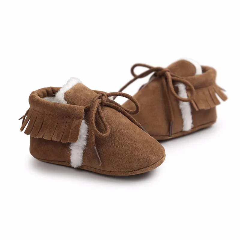 Для маленьких мальчиков и девочек Детские Мокасины Мягкие Moccs обувь Bebe бахрома мягкая подошва Нескользящая обувь для младенцев новая