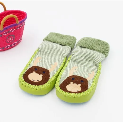Осенне-зимние махровые толстые теплые детские носки нескользящие носки и носки для малышей 0-3 лет носки-тапочки для малышей - Цвет: green bear