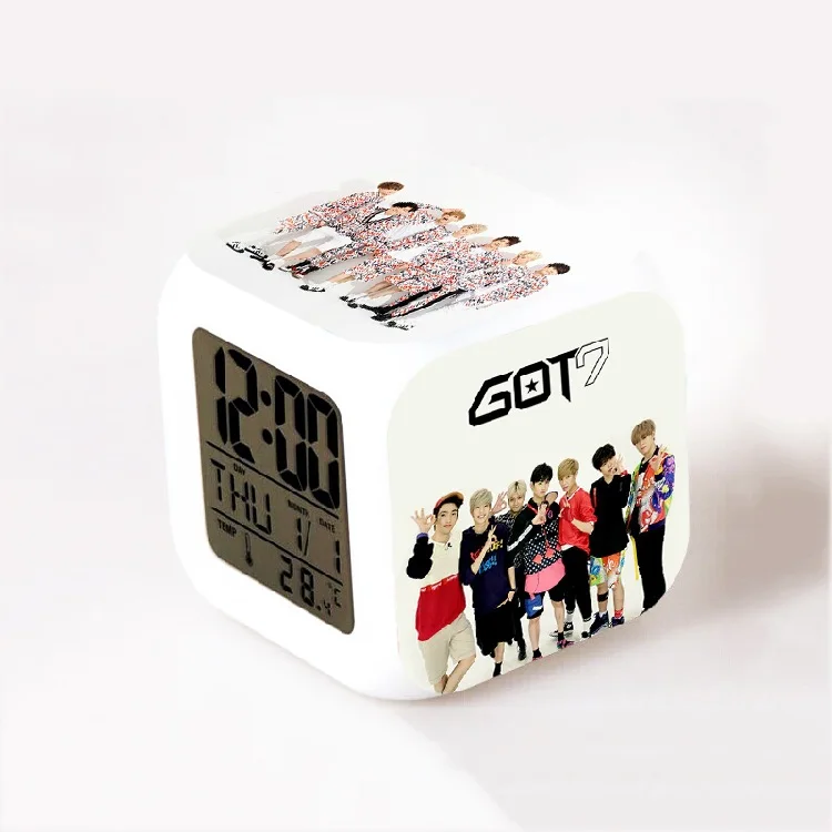 2016 группа Kpop BTS EXO Bigbang супер Юниор бесконечный Got7 Кара светодиодный 7 цветов
