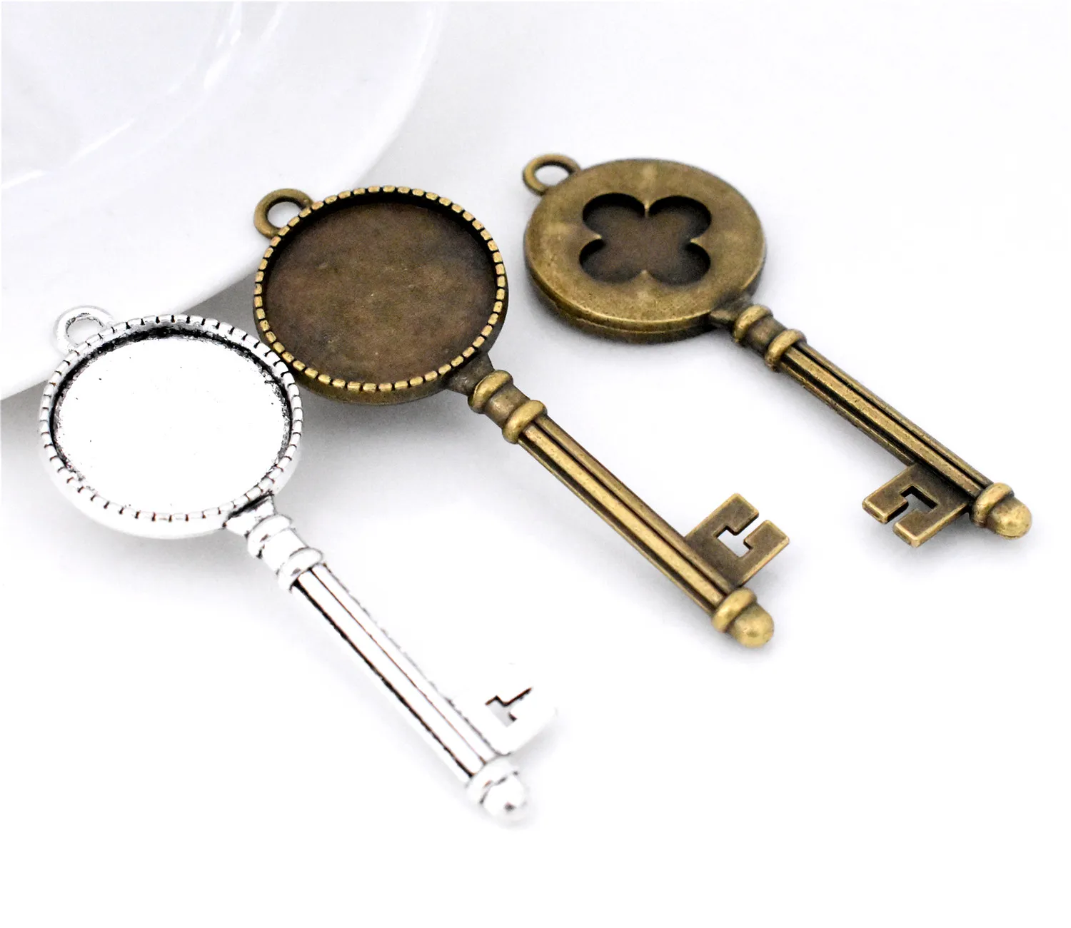5 шт. 20 мм Внутренний размер античное серебро и бронза ключ с покрытием стиль на основе кабошона Камея в оправе Подвески кулон