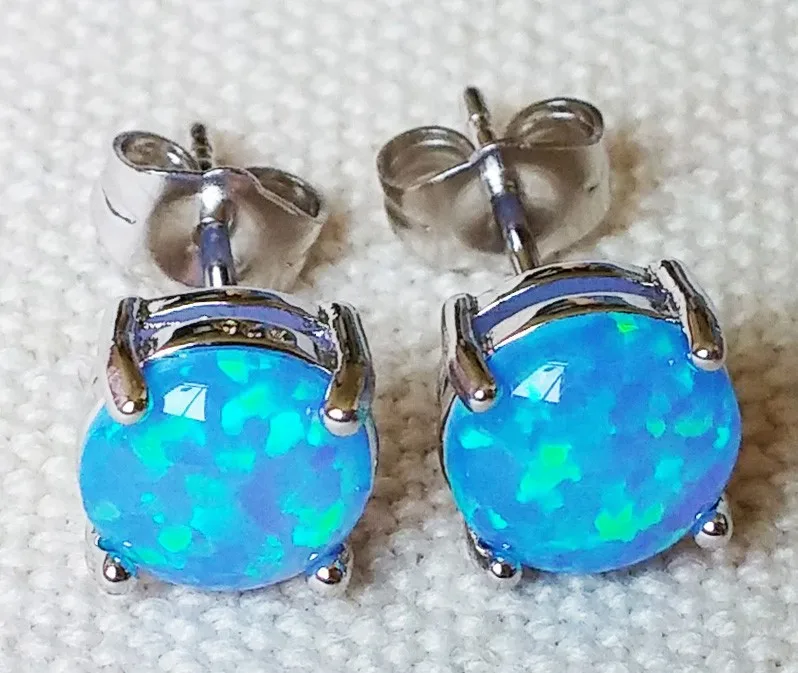 blue-fire-opal-stud-earring 2