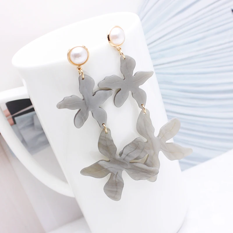 

Shiny Side New Women's Fashion Brand Jewelry simple pearl Stud Earrings Geometric Acrylic Flower Earrings Free Shipping