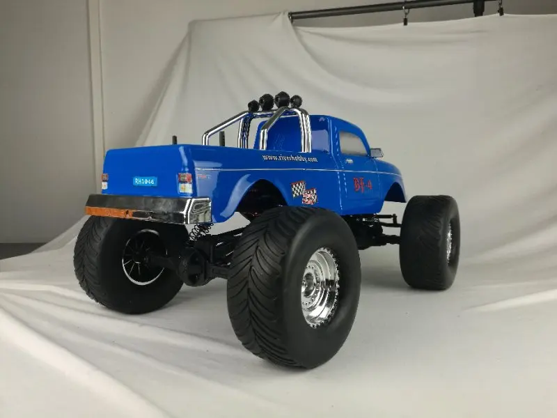 RH1046_3