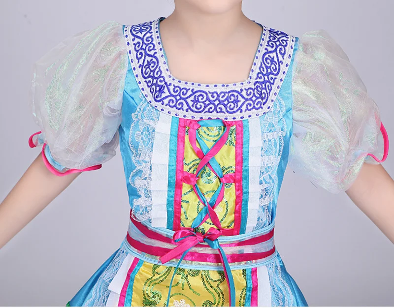 National Costumes 21 800