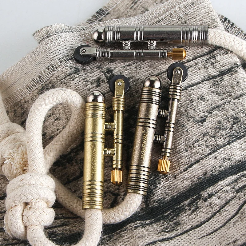 

Outdoor Camping Source Retro Old-Fashioned Outdoor Camping Tinder Grinding Wheel Lighter Metal Windproof Trench Lighter