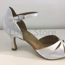 Новинка; женская белая атласная обувь для латинских бальных танцев; Танцевальная обувь для сальсы; Танцевальная обувь для танго и бачаты; все размеры