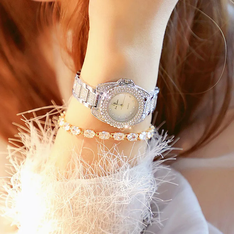 

2019 New hot sale watch high-end linked list custom no digital rhinestone scale gold silver metal female watch Fashion & Casual