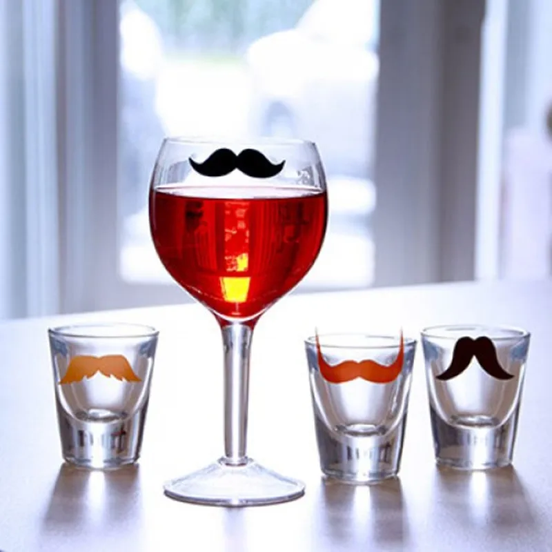 mustache-drink-markers-display