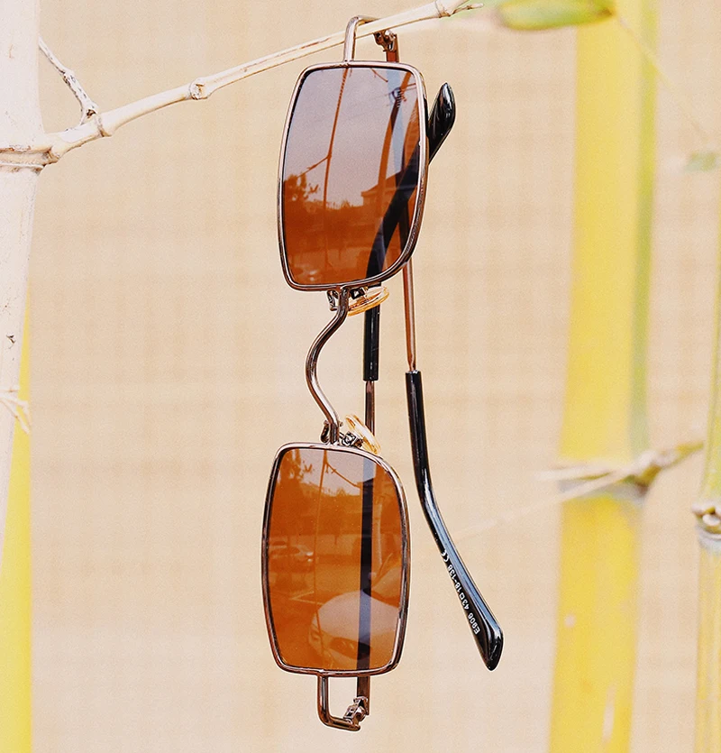 Rectangular Sunglasses Men detail (2)