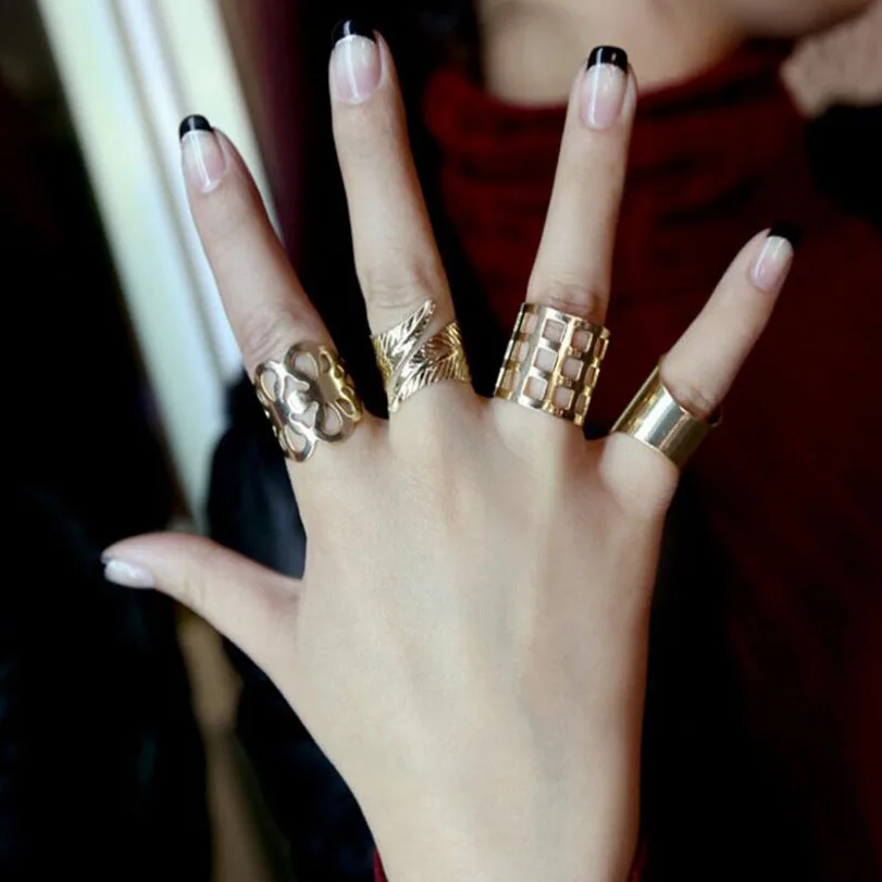 

4pcs Elegant Flower Finger Ring Personality Stainless Steel Lady Openwork Leaf Rings Couples Commitment Wedding Ring
