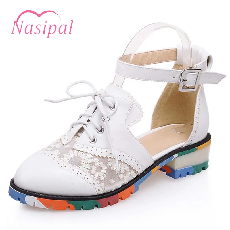 

Nasipal Retro British Oxfords Sandals Women Square Toe Fretwork Mixed Color Low Thick Heels Sandals Lace Up Comfort Shoes 32-48