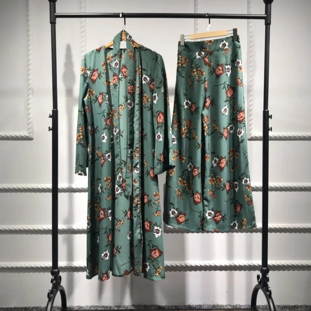 Green (4)