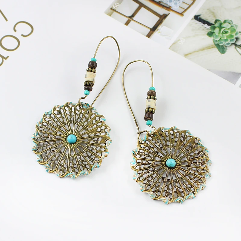 

Ethnic Wind Cutout Geometric Snowflake Pendant Earrings Vintage Sun Flower Bohemian Earrings Beach Party Travel Jewelry