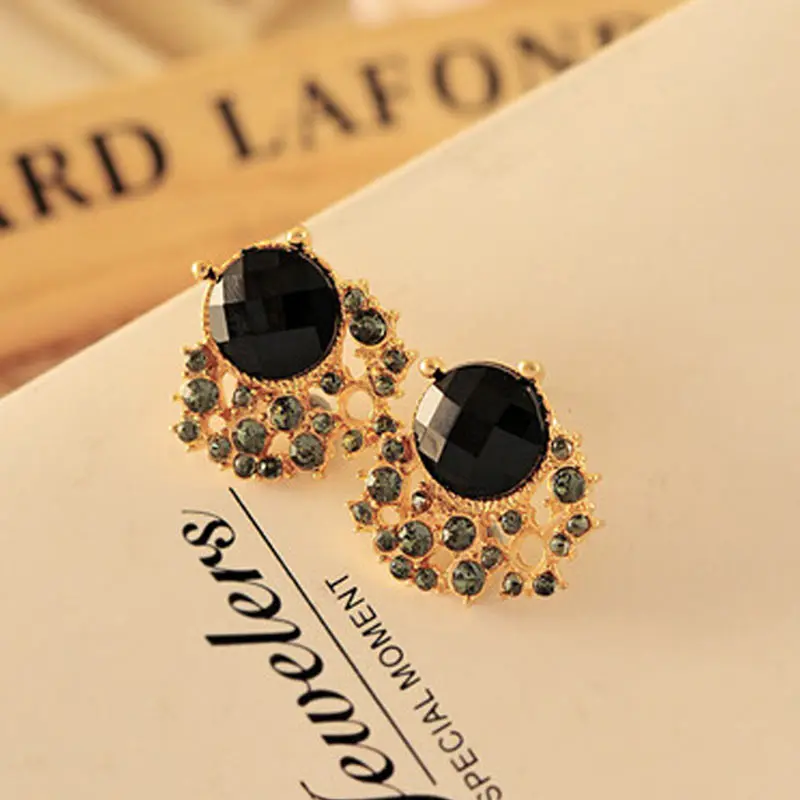 Black Crystal Stud Earrings For Women Shine Rhinestone Fashion Ladies
